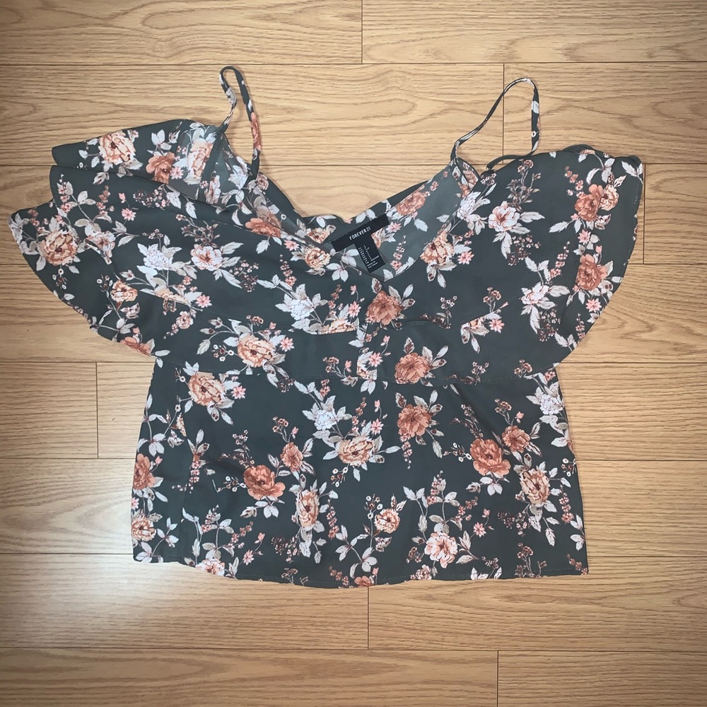 Flower crop top